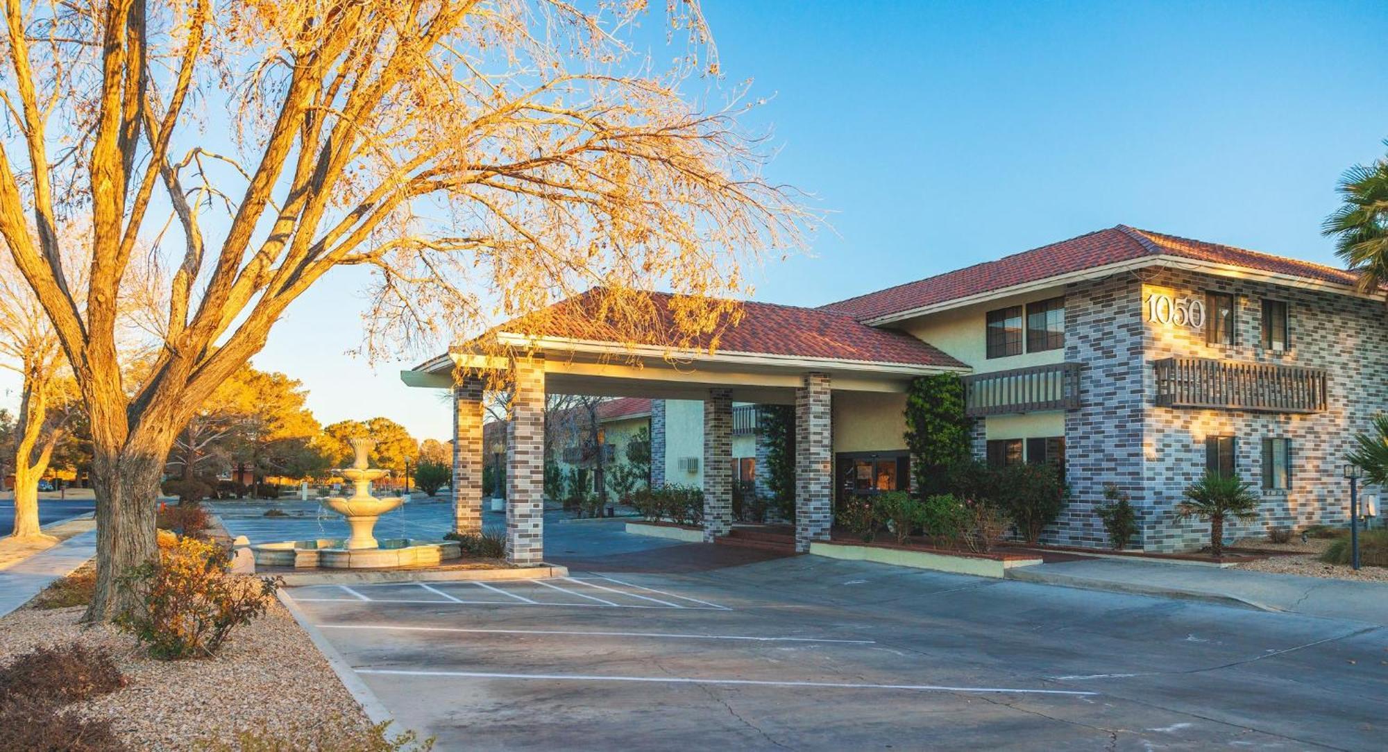 Red Roof Inn Ridgecrest Dış mekan fotoğraf