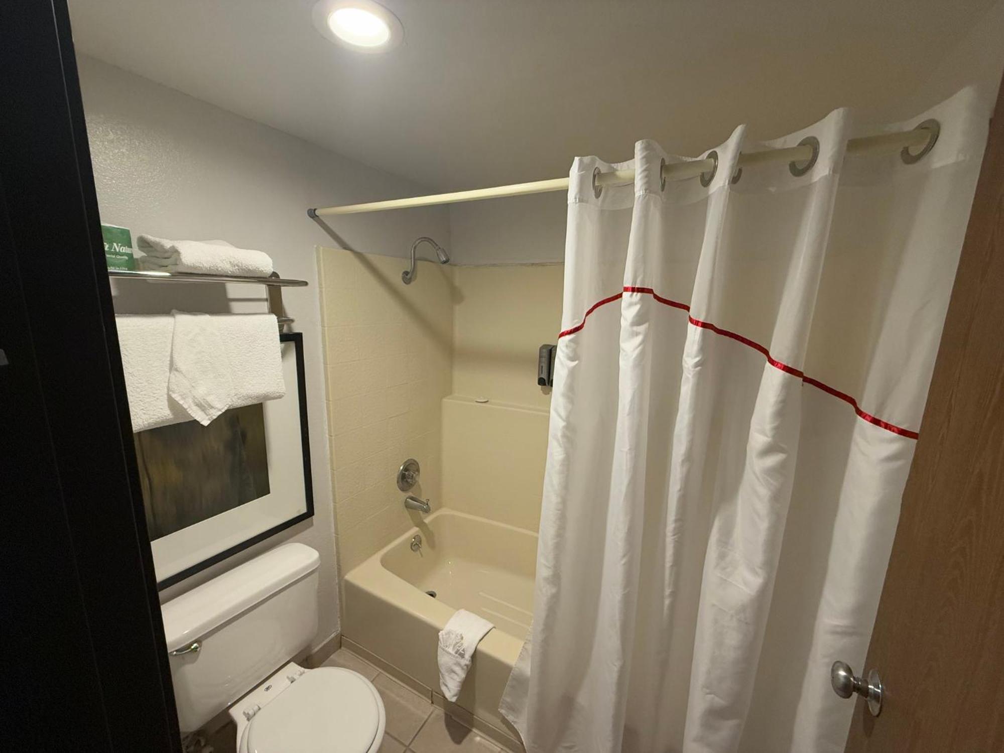 Red Roof Inn Ridgecrest Dış mekan fotoğraf